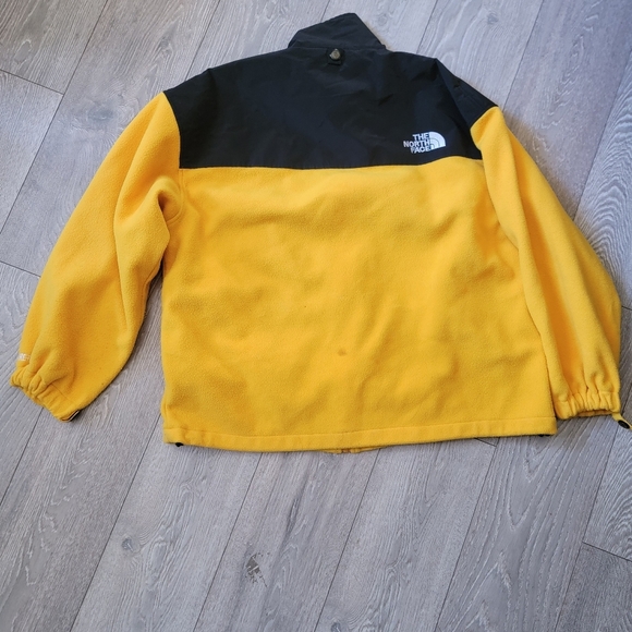 The North Face 90s 2in1 Jacket - Picture 4 of 10